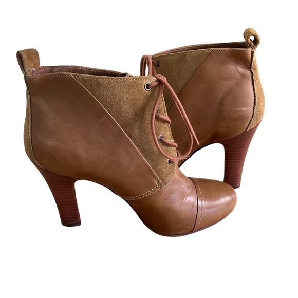 L.L. Bean Boots Women 8 M Brown Lace Up Leather Suede Heeled - Picture 4 of 11